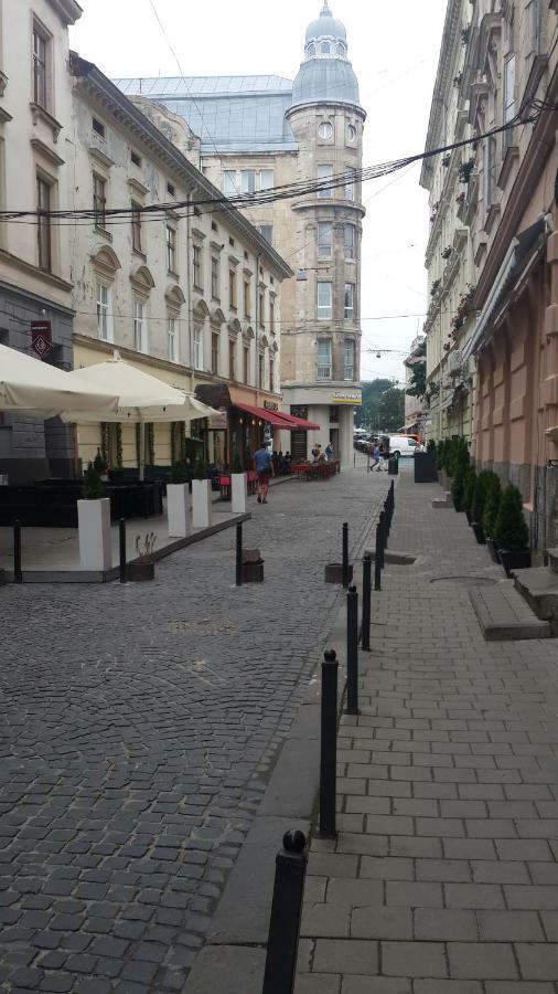 Apartment On Valova Street Lviv Exterior photo