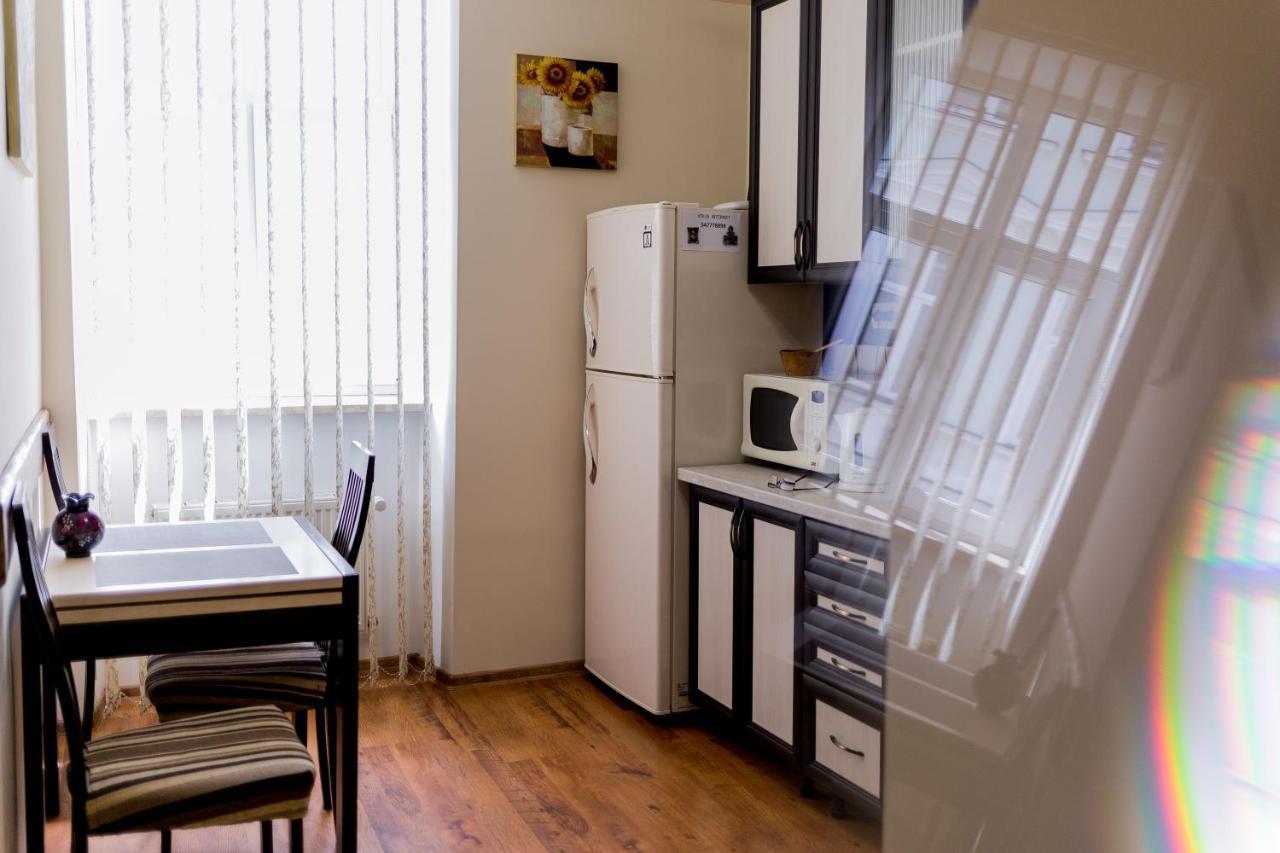 Apartment On Valova Street Lviv Exterior photo